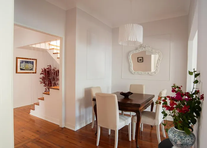 Sunny 3-bedroom Sao Bento Διαμέρισμα *