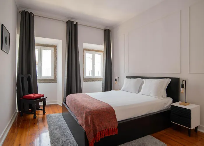 Sunny 3-bedroom Sao Bento